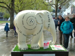 James Bond Elephant